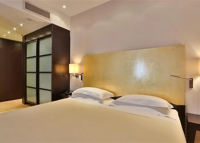 Отель Delle Rose Terme & Wellnesspa 4*