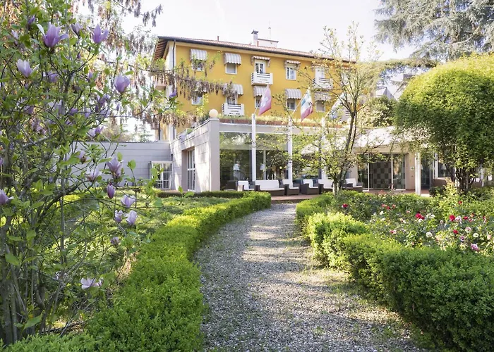 Delle Rose Terme & Wellnesspa Отель 4*