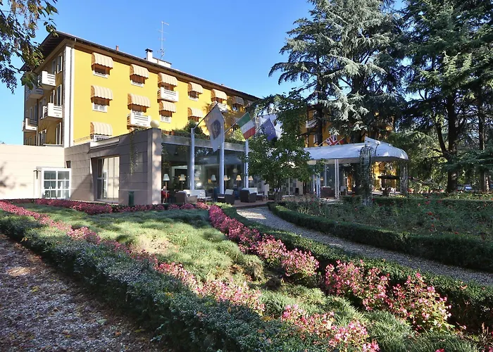 Отель Delle Rose Terme & Wellnesspa 4*