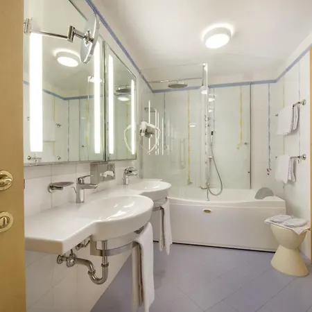Delle Rose Terme & Wellnesspa Отель Монтичелли-Терме
