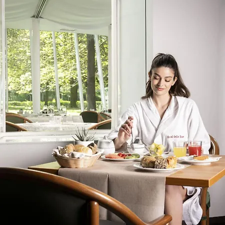 Delle Rose Terme & Wellnesspa Монтичелли-Терме