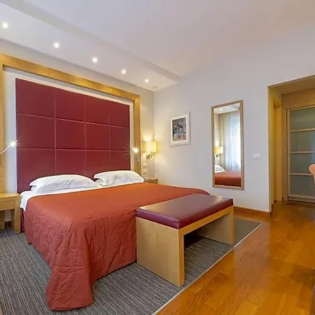 Ξενοδοχείο Delle Rose Terme & Wellnesspa 4*